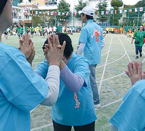 運動会_ハイタッチ